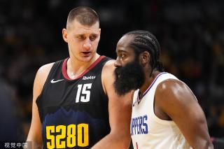 保罗身穿快 保罗身穿快