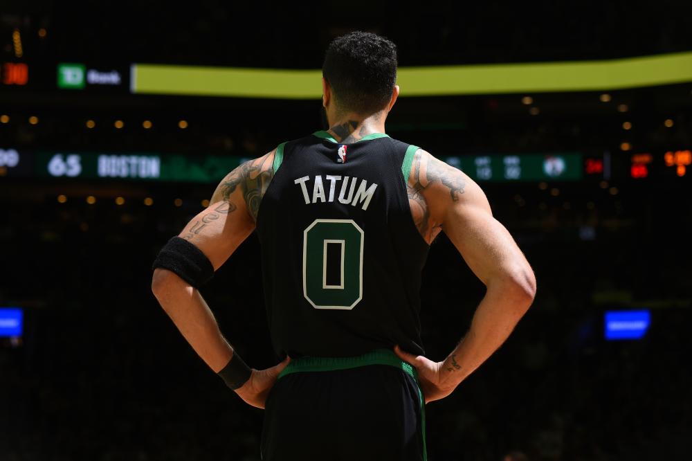 赛季中底气 赛季中底气