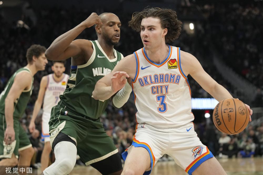 这位备受瞩 这位备受瞩